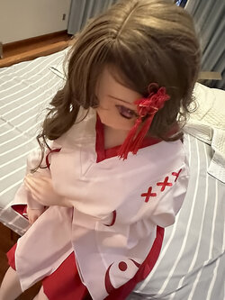 The Temptation of Witch Clothes RAD007&AHR001 by Zhu 巫女服de诱惑 RAD007 & AHR001 by 朱生