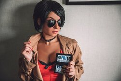 Ann Shakhovskaya - Ada Wong