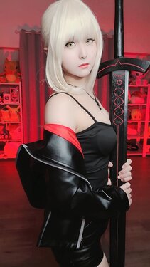 MONAMISA - Saber Alter