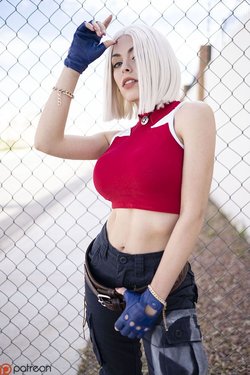 NadyaSonika - Blue Mary