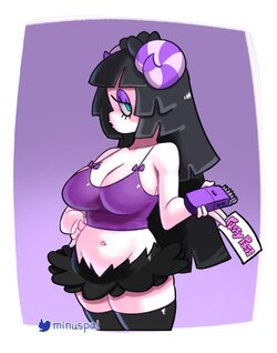 Muffy's Shaven Pussy Pass