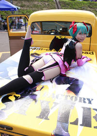 Free Hentai Cosplay Gallery: Hatsune Miku (Higurashi Rin)