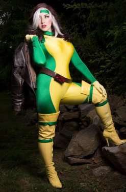 Free Hentai Cosplay Gallery: X-Men Cosplay