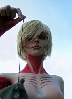 Free Hentai Cosplay Gallery: Shingeki no Kyojin Female Titan Cosplay by Kristen