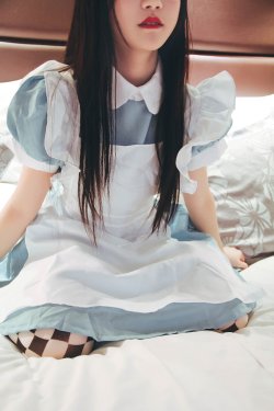 Free Hentai Cosplay Gallery: [团子系列]爱丽丝 (Alice in Wonderland)